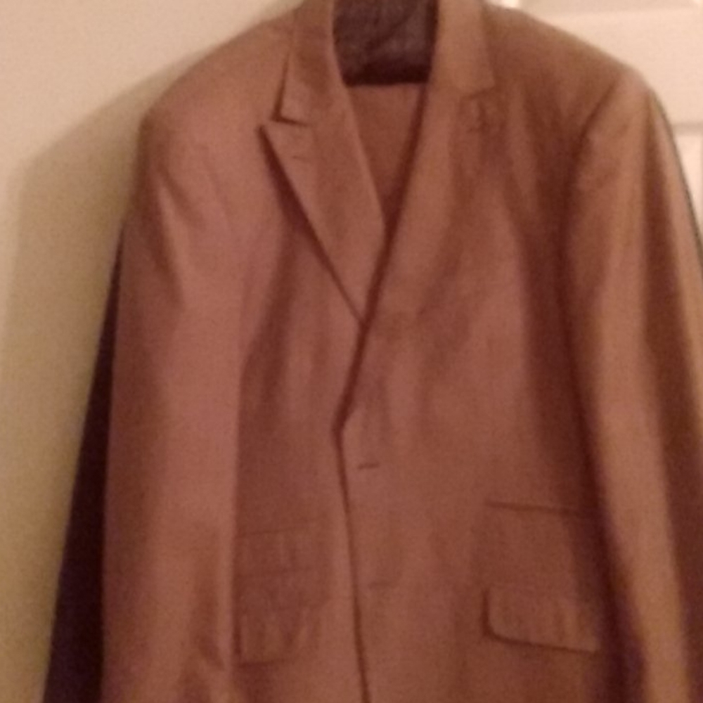 3 piece Suit Sharp made by BOCACCIO